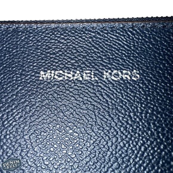Michael Kors Navy Blue Jet Set Travel Leather Wristlet/Pouch/Clutch - Picture 2 of 10
